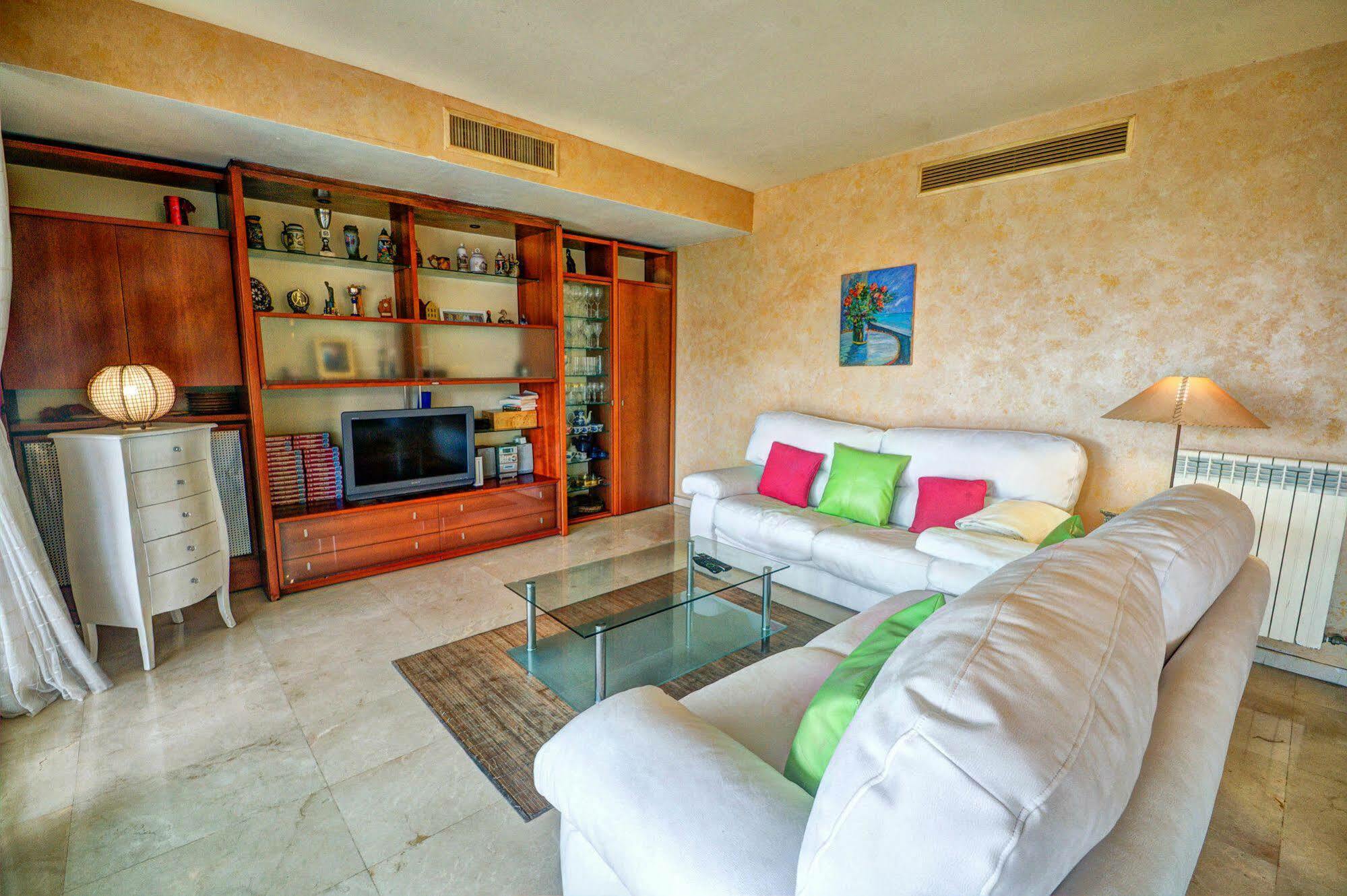 Duplex Park De Mar Apartman Sitges Kültér fotó